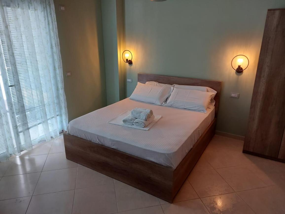 Darla Sea View Apartment Vlore Luaran gambar