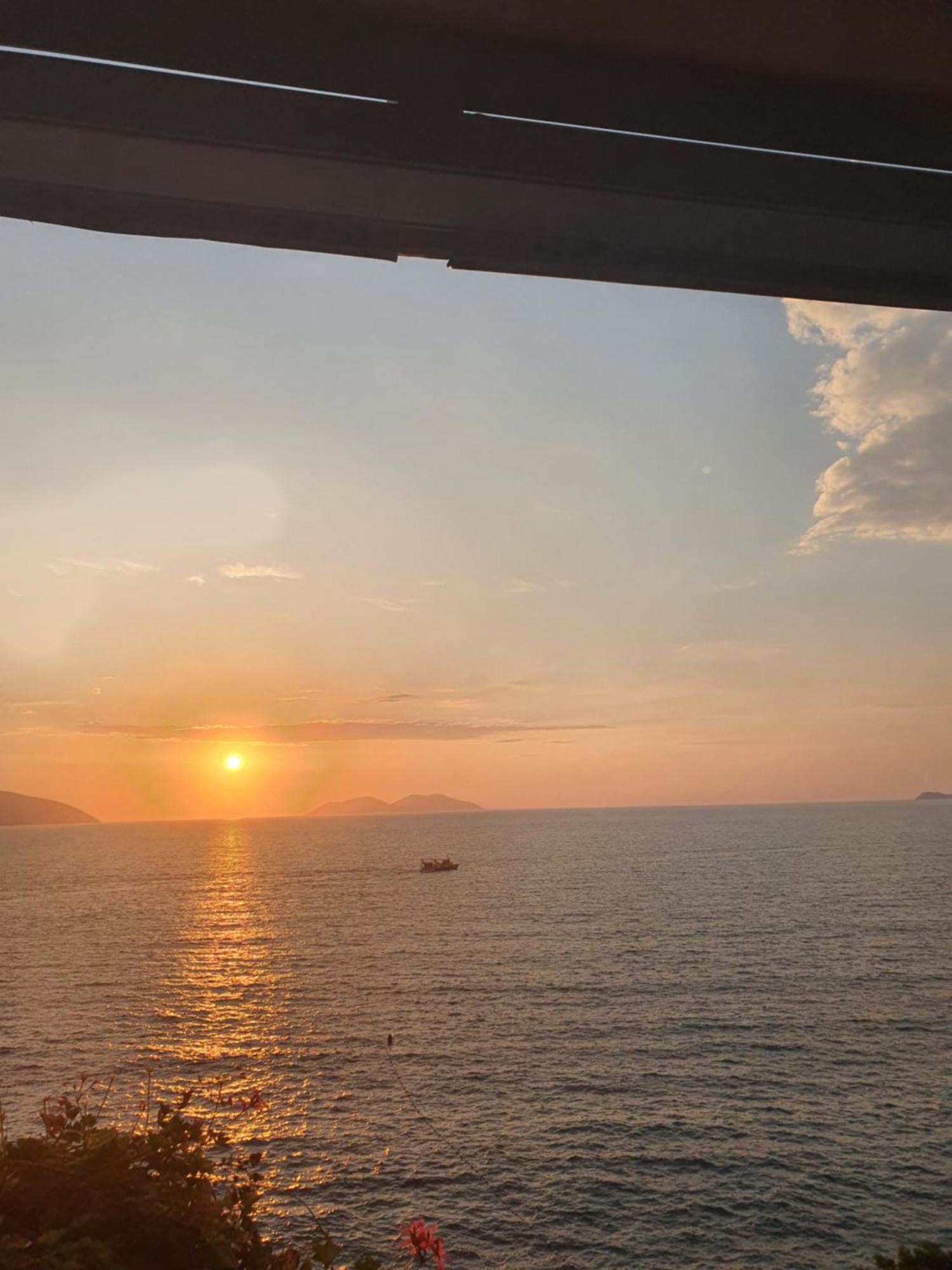 Darla Sea View Apartment Vlore Luaran gambar